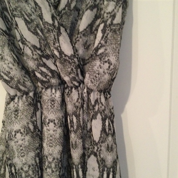 Final touch small shorts jumpsuit - Picture 3 of 6